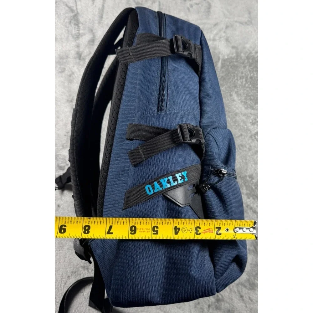 Oakley  Backpack-College Dress Blues Navy 921533OVT-6DB